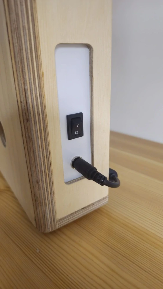 Světelný panel kolíkový